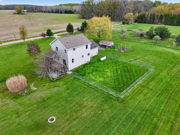 $425,000 | 4810 West Colby Road, Perry, MI 48872