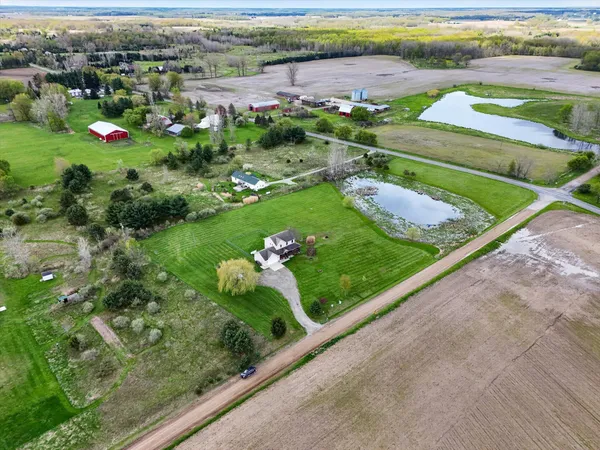 $425,000 | 4810 West Colby Road, Perry, MI 48872