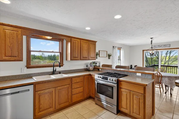 $425,000 | 4810 West Colby Road, Perry, MI 48872
