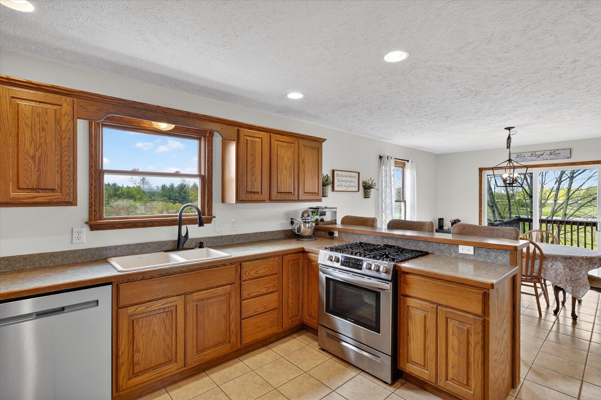 4810 West Colby Road Perry, MI 48872 - Photo 10 of 53 14-4810-W-Colby-Rd-WindowStill-Real-Esta