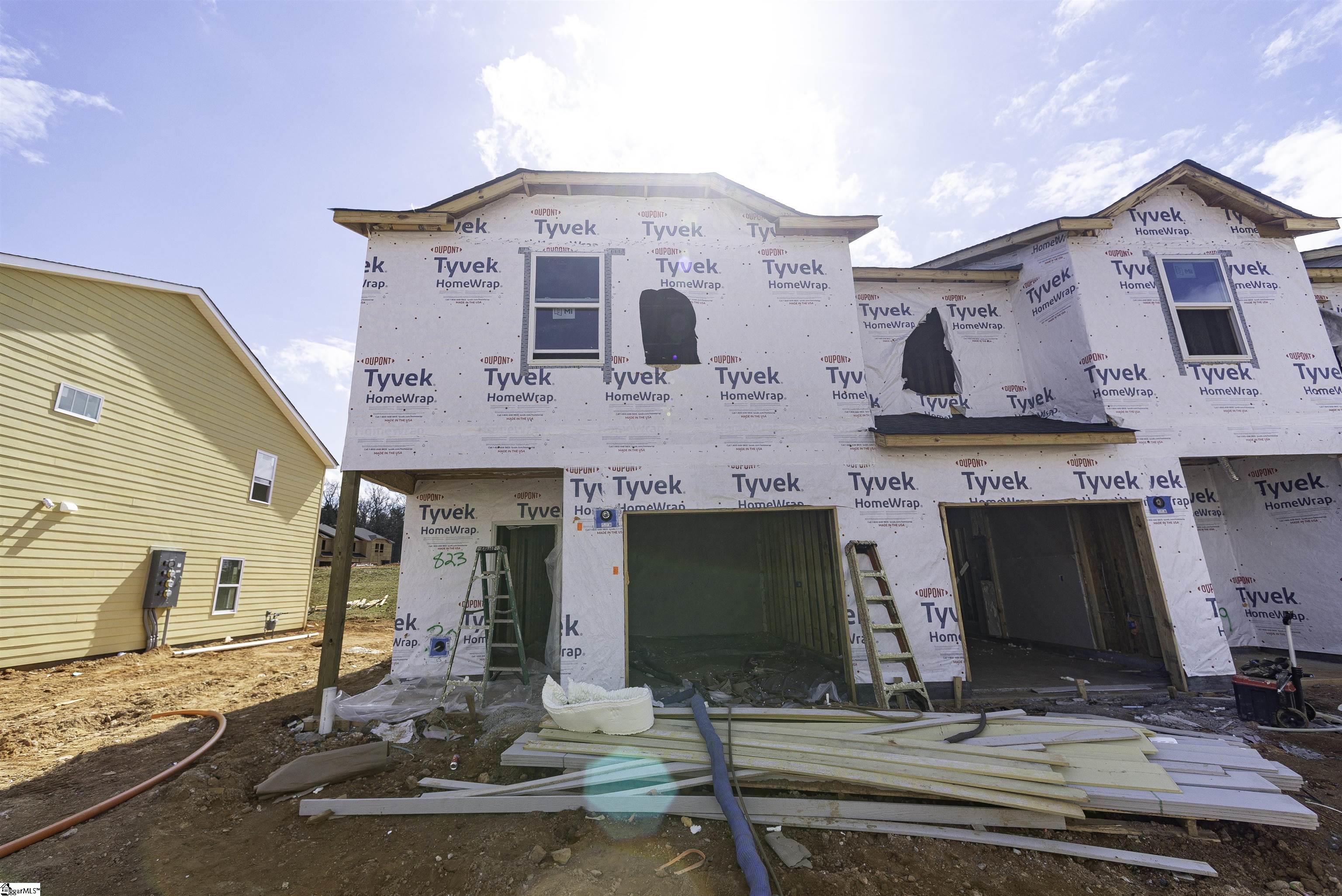 823 Thread Way Greer, SC 29651 - Photo 2 of 26