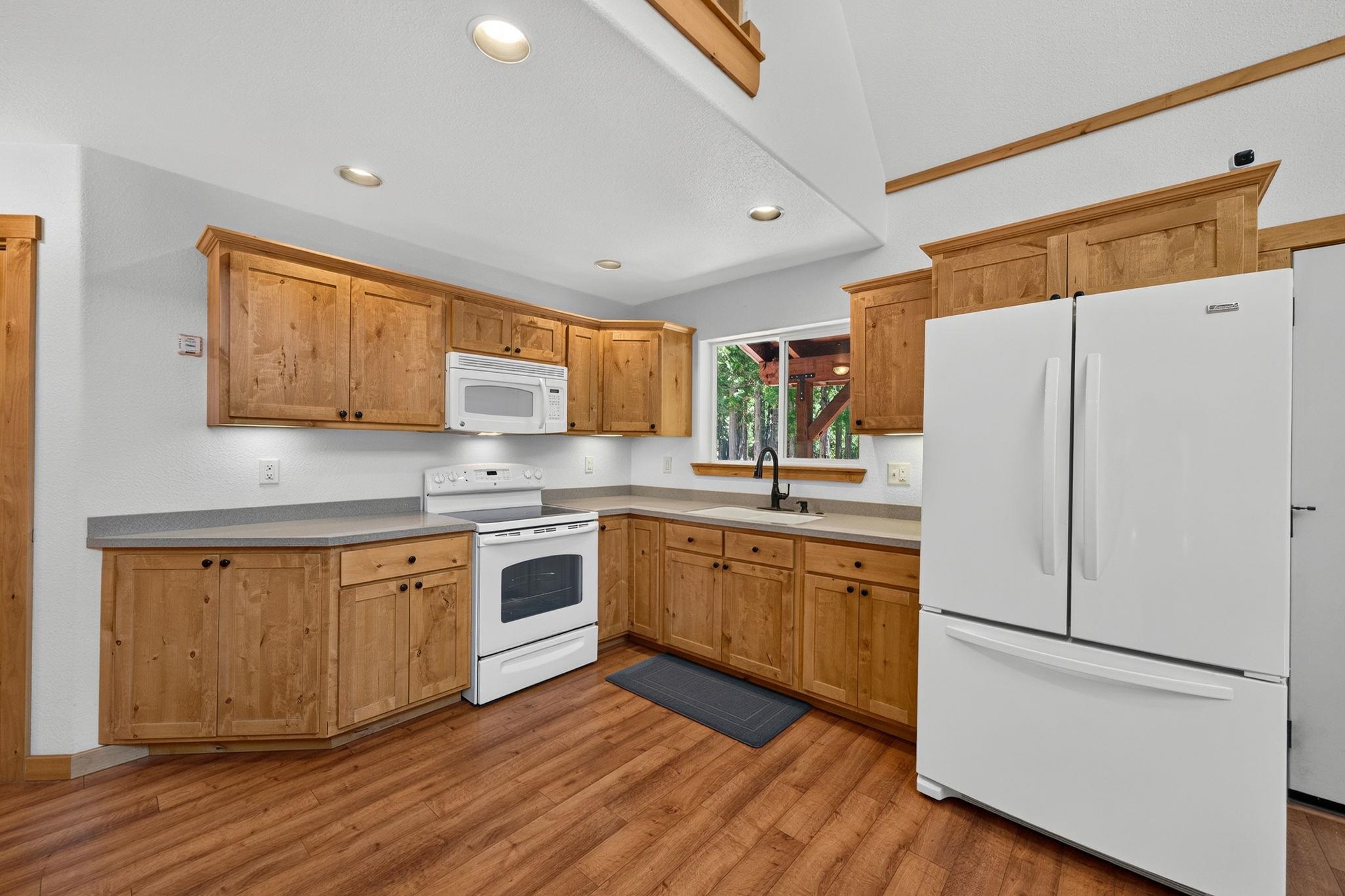 69467 Chipmunk Road Blairsden, CA 96103 - Photo 12 of 50