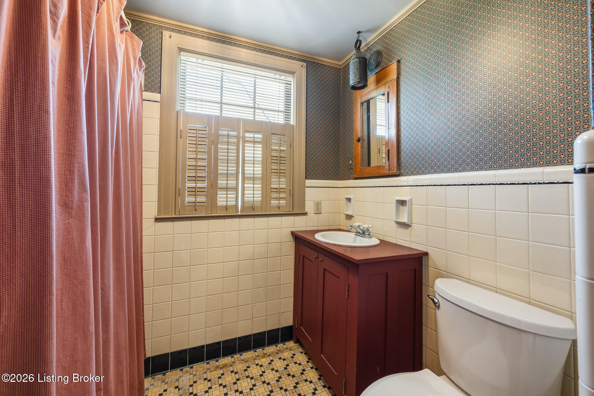 2191 Millvale Road Louisville, KY 40205 - Photo 35 of 46 2191 Millvale Rd-57