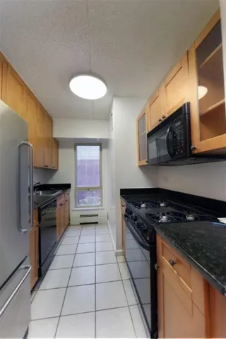 $6,295 | 363 West 30th Street, Unit 202 | Chelsea