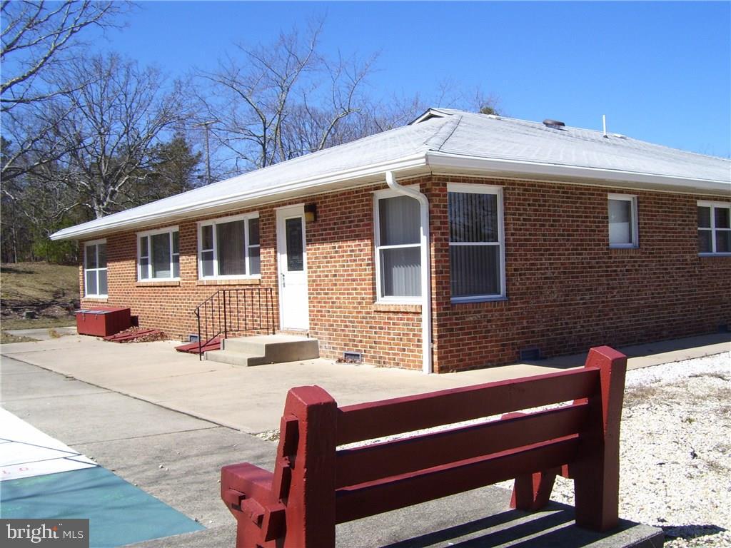 59 Sycamore Access Road, Unit 11 Manahawkin, NJ 08050 - Photo 3 of 18