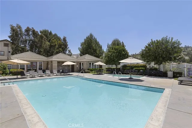 $669,000 | 932 South Country Glen Way, Anaheim, CA 92808