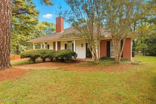 $325,000 | 25 Moss Woods Cove, Madison, MS 39110