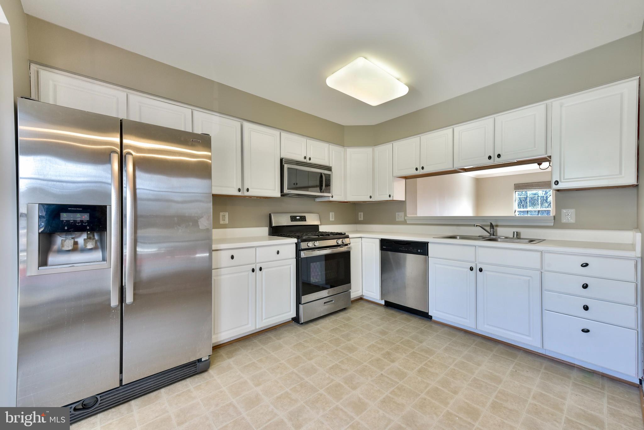 20964 Rootstown Terrace Ashburn, VA 20147 - Photo 5 of 24