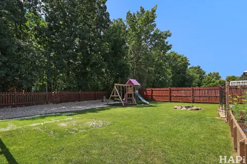 $325,000 | 377 East Camden Lane, Round Lake Beach, IL 60073