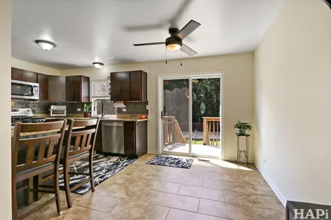 $325,000 | 377 East Camden Lane, Round Lake Beach, IL 60073