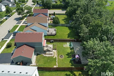 $325,000 | 377 East Camden Lane, Round Lake Beach, IL 60073