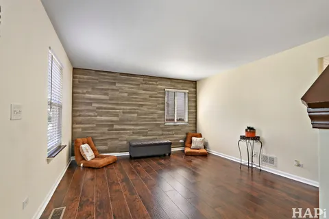 $325,000 | 377 East Camden Lane, Round Lake Beach, IL 60073