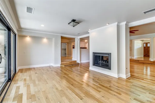 a view of a livingroom with a fireplace
