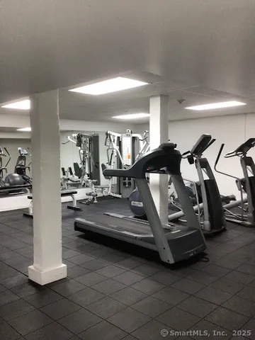 $395,000 | 700 Summer Street, Unit 4L, Stamford, CT 06901