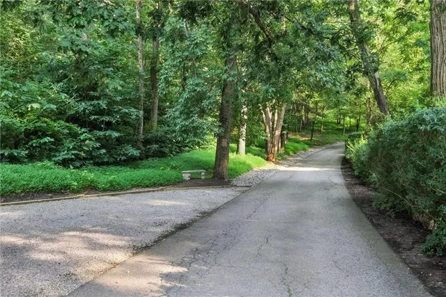 $2,100,000 | 240 Old Mill Road, Pittsburgh, PA 15238