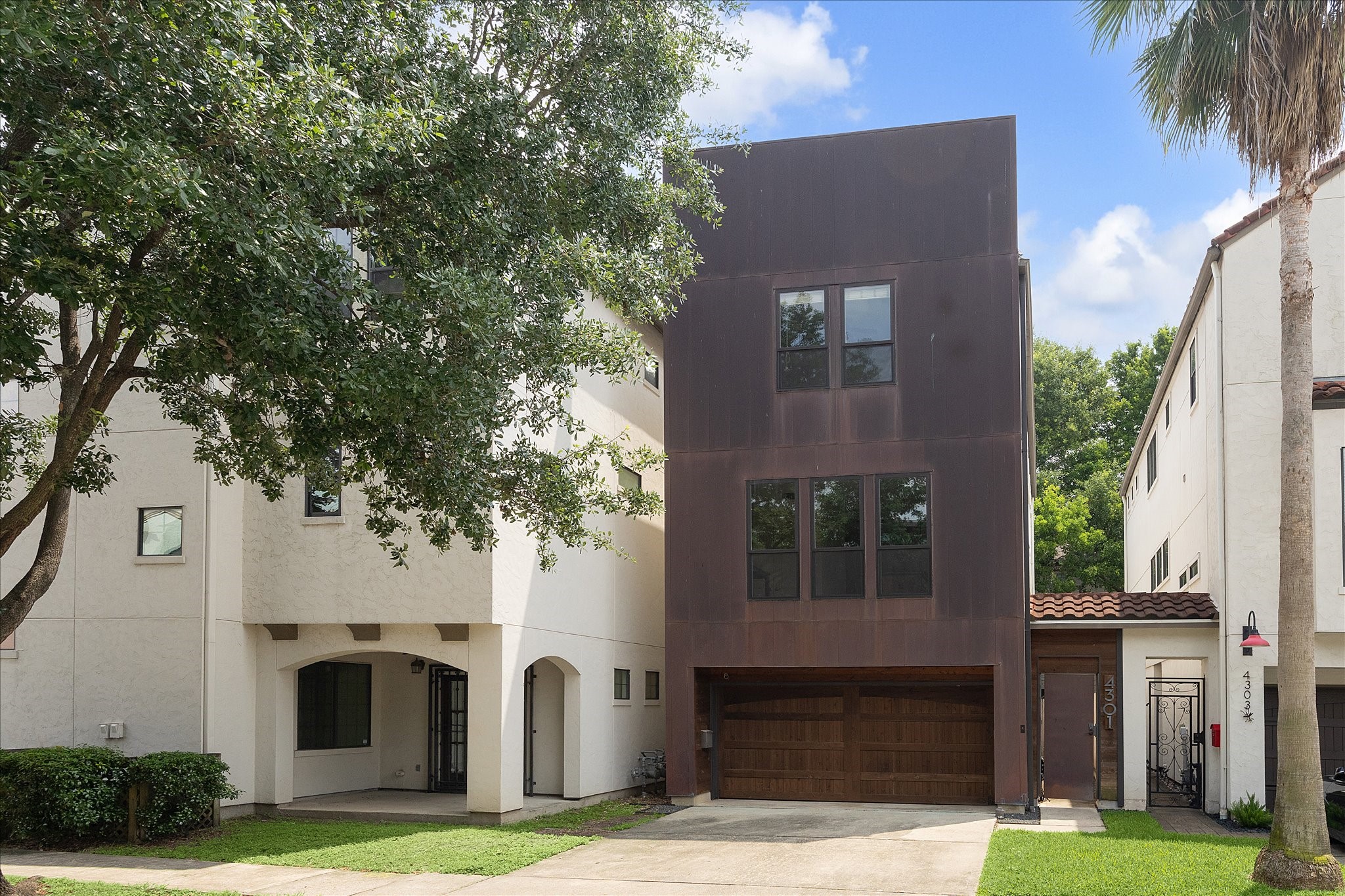 4301 Gibson Street Houston, TX 77007 - Photo 1 of 24 Welcome home to 4301 Gibson St! Unique copper cladding gives this free standing home an urban feel!