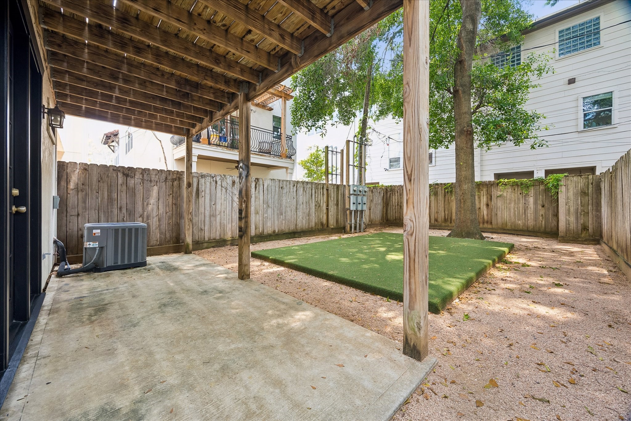 4301 Gibson Street Houston, TX 77007 - Photo 24 of 24 Another view of French doors leading to covered patio and large backyard.