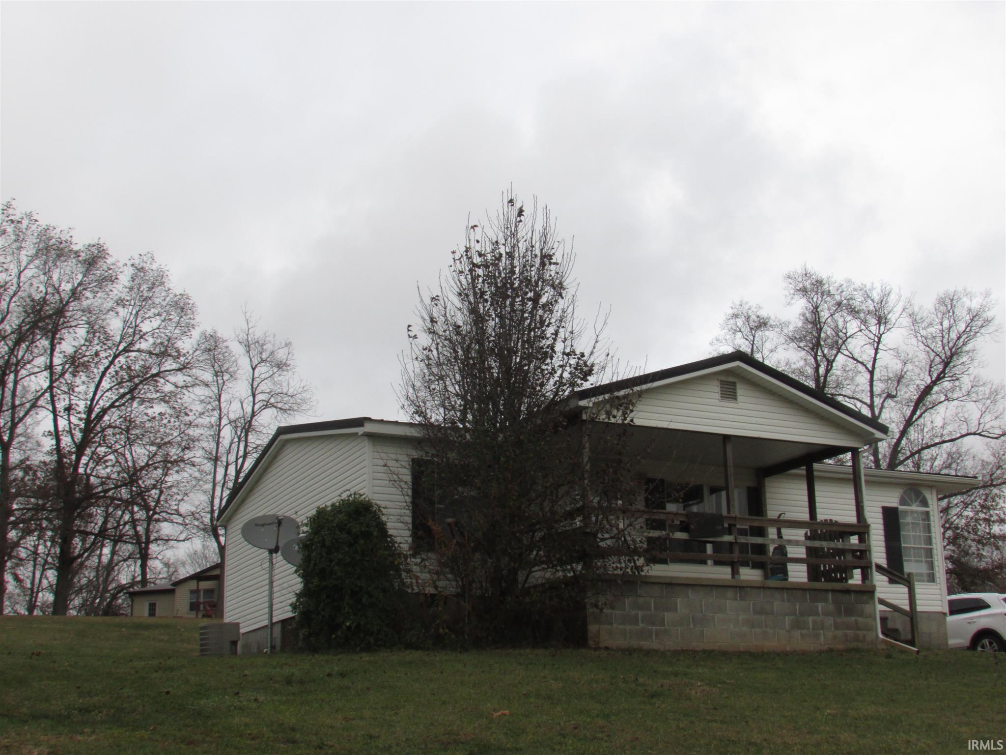 600 Noe Road Orleans, IN 47452 - Photo 2 of 17