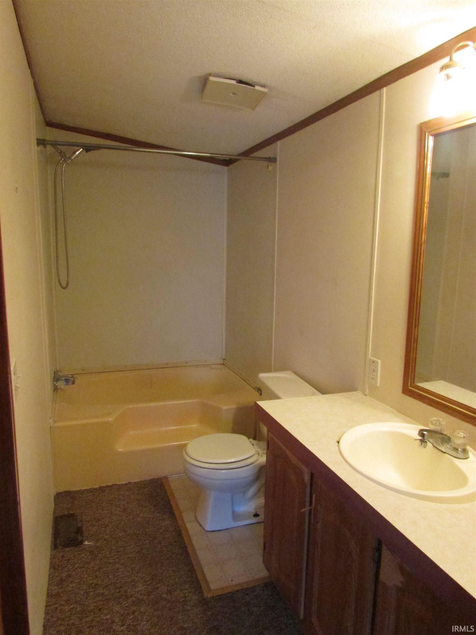 600 Noe Road Orleans, IN 47452 - Photo 10 of 17