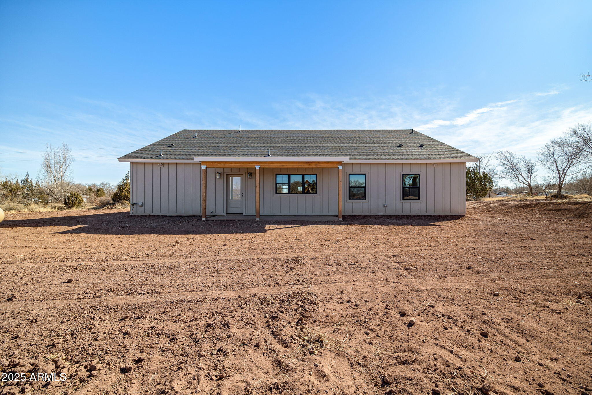855 10th South St. Johns, AZ 85936 - Photo 36 of 41 a view of a house with a yard