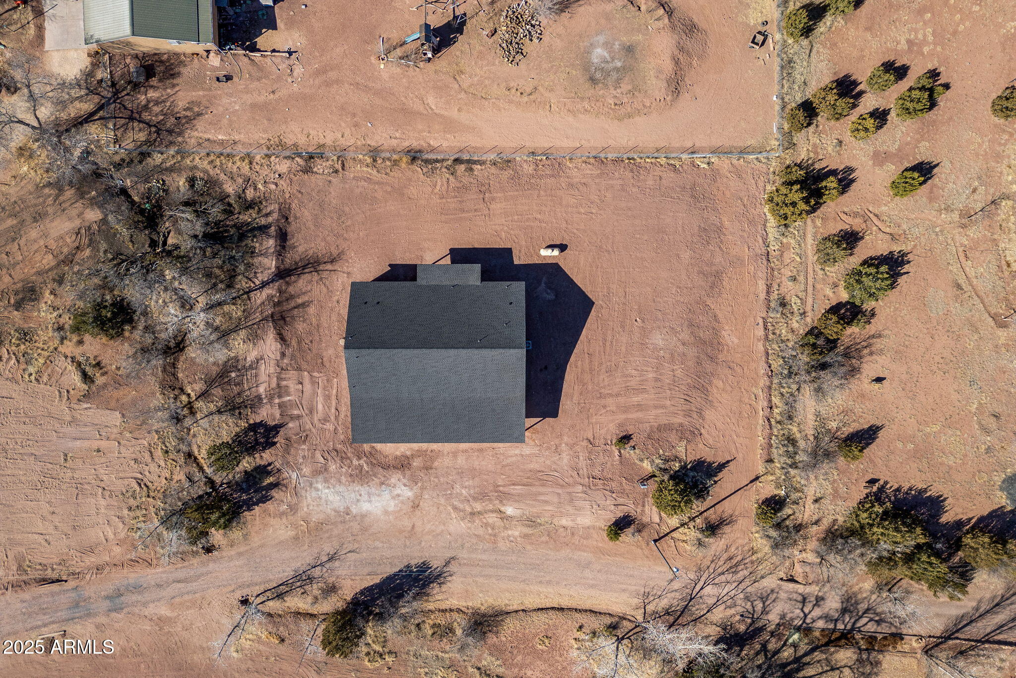 855 10th South St. Johns, AZ 85936 - Photo 40 of 41 an aerial view of a house with a yard
