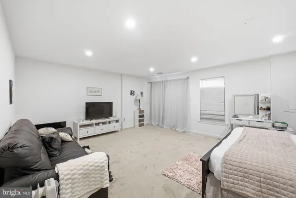 $1,300 | 1603 Ingram Terrace, Silver Spring, MD 20906