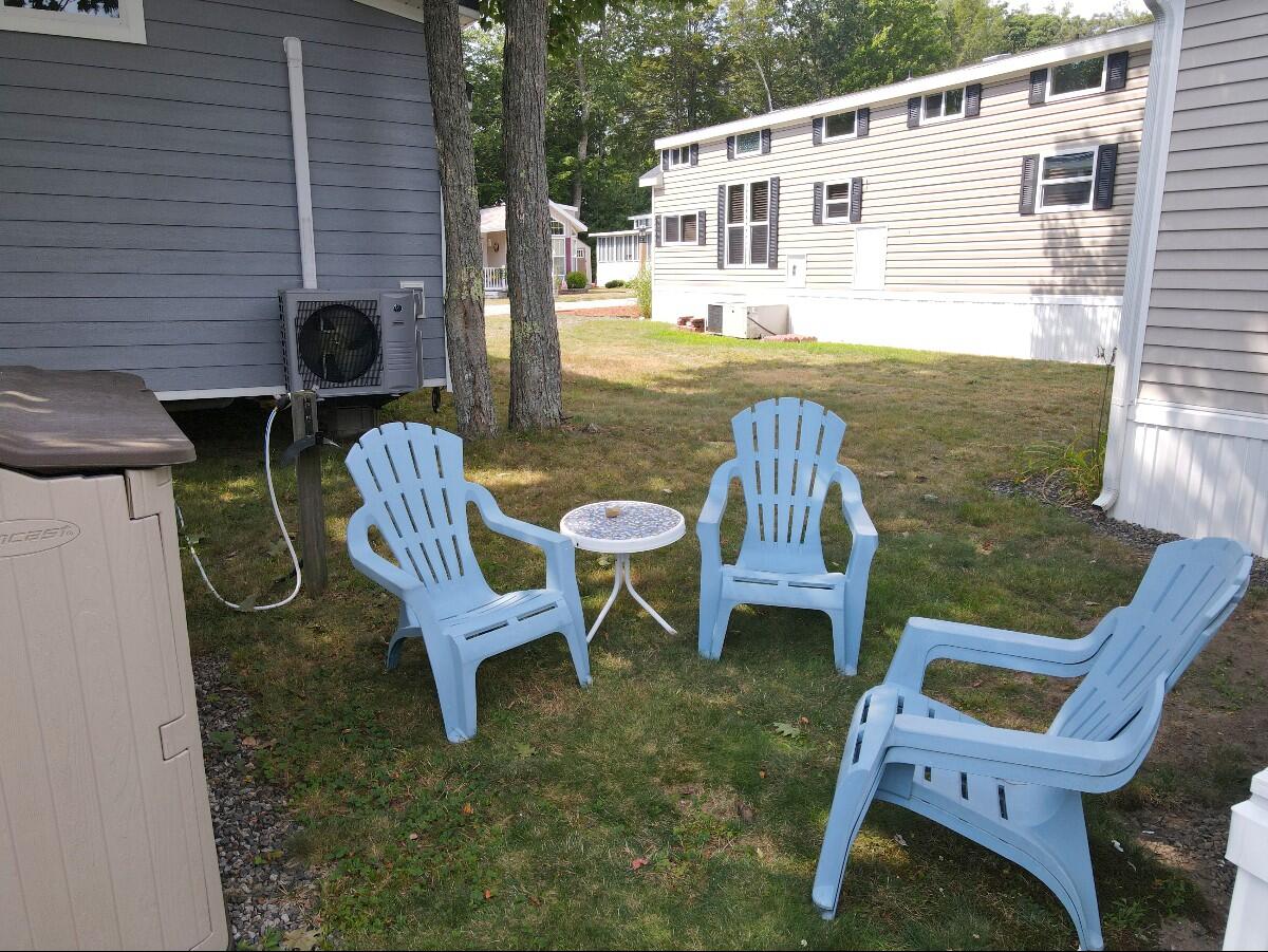 430 Post Road, Unit 169 Wells, ME 04090 - Photo 24 of 46 sitting area