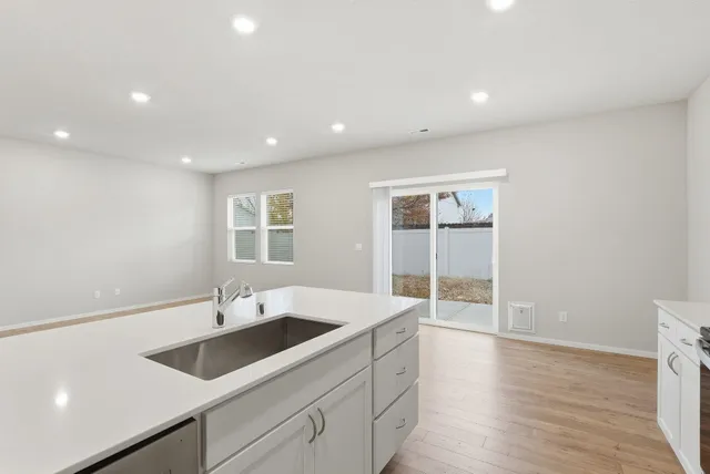 $399,950 | 1908 Drummond Street, Greenacres, WA 99016