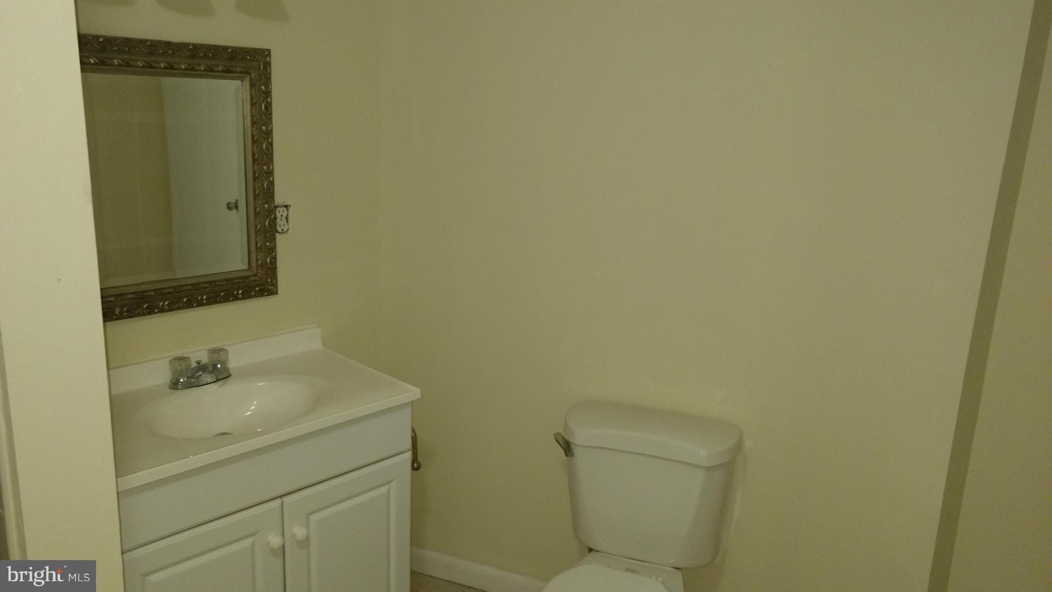 6015 Suzanne Road Waldorf, MD 20601 - Photo 10 of 18 Bath