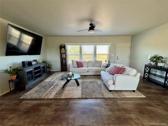 $639,000 | 33118 County Road 8, Keenesburg, CO 80643