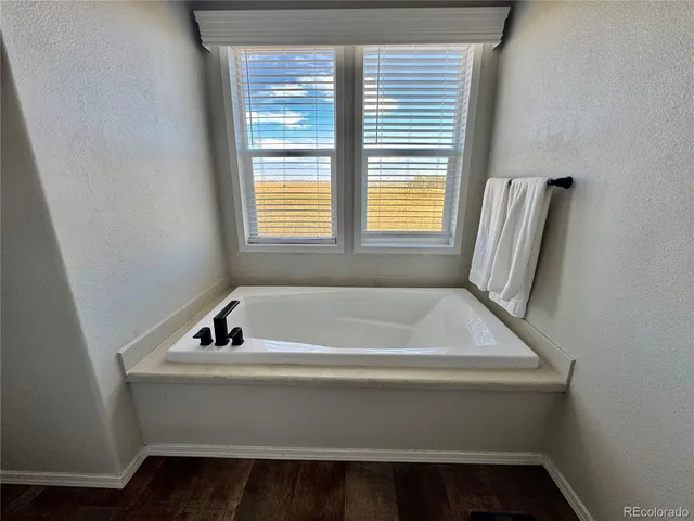 $639,000 | 33118 County Road 8, Keenesburg, CO 80643