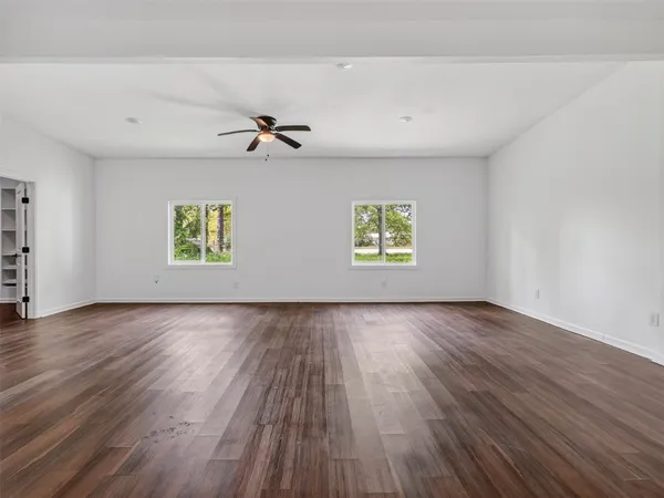 $2,900 | 11515 Iberia Drive, Houston, TX 77065