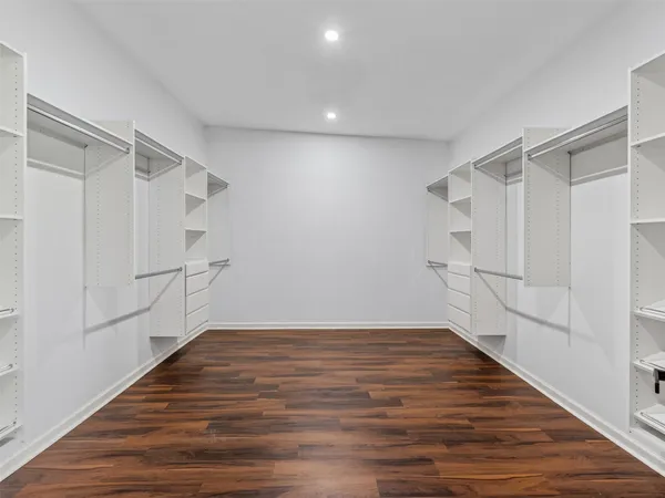 $2,900 | 11515 Iberia Drive, Houston, TX 77065