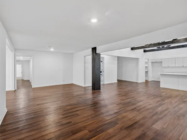 $2,900 | 11515 Iberia Drive, Houston, TX 77065