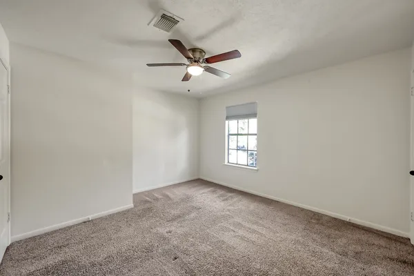 $3,050 | 23 Heathstone Place, The Woodlands, TX 77381