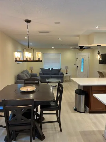 $3,250 | 10842 61st Avenue, Seminole, FL 33772