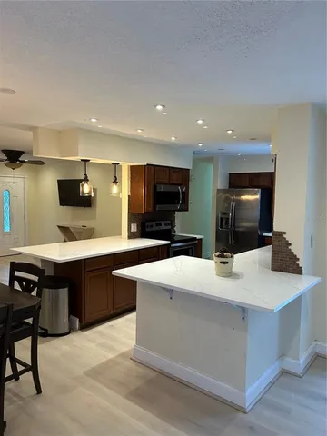 $3,250 | 10842 61st Avenue, Seminole, FL 33772