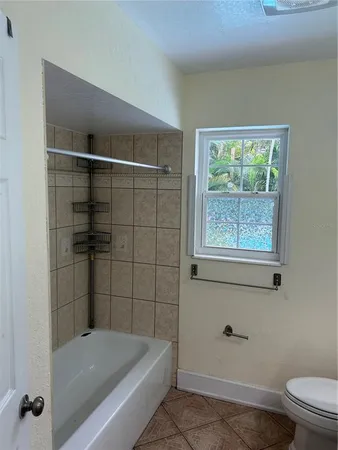 $2,950 | 10842 61st Avenue, Seminole, FL 33772