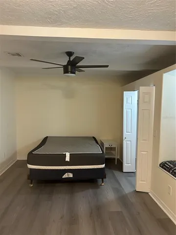 $3,250 | 10842 61st Avenue, Seminole, FL 33772