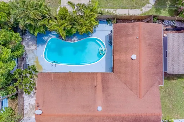 $3,250 | 10842 61st Avenue, Seminole, FL 33772