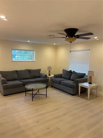 $2,950 | 10842 61st Avenue, Seminole, FL 33772