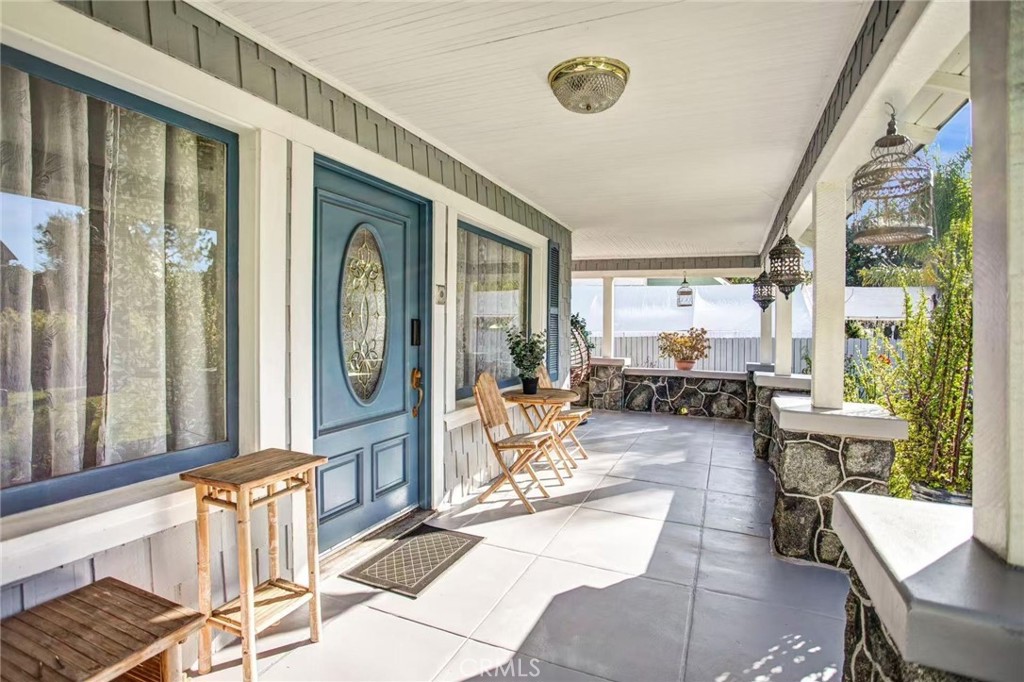 790 North El Molino Avenue Pasadena, CA 91104 - Photo 3 of 34