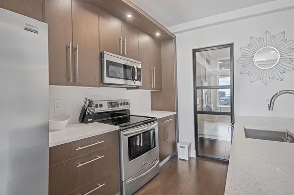 $2,350 | 6401 Park Avenue, Unit 401, West New York, NJ 07093