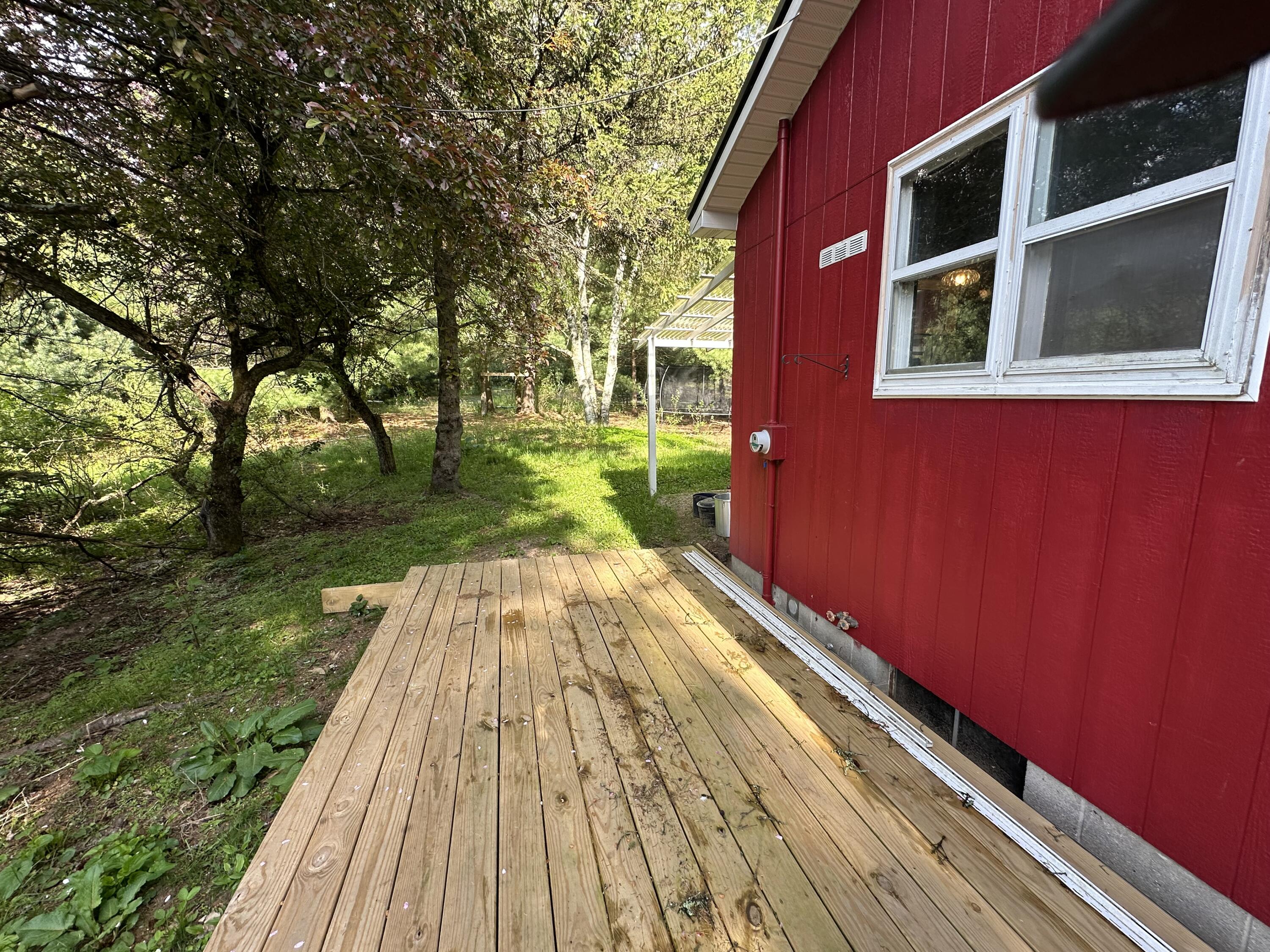 3601 Madison Road Manistee, MI 49660 - Photo 3 of 44 IMG_8176