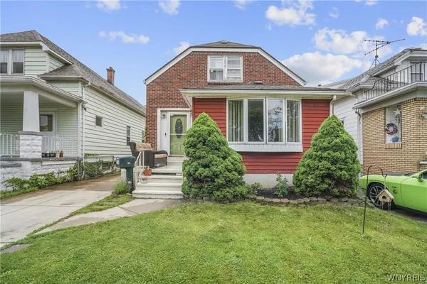 $199,900 | 106 Pierce Street, Buffalo, NY 14206