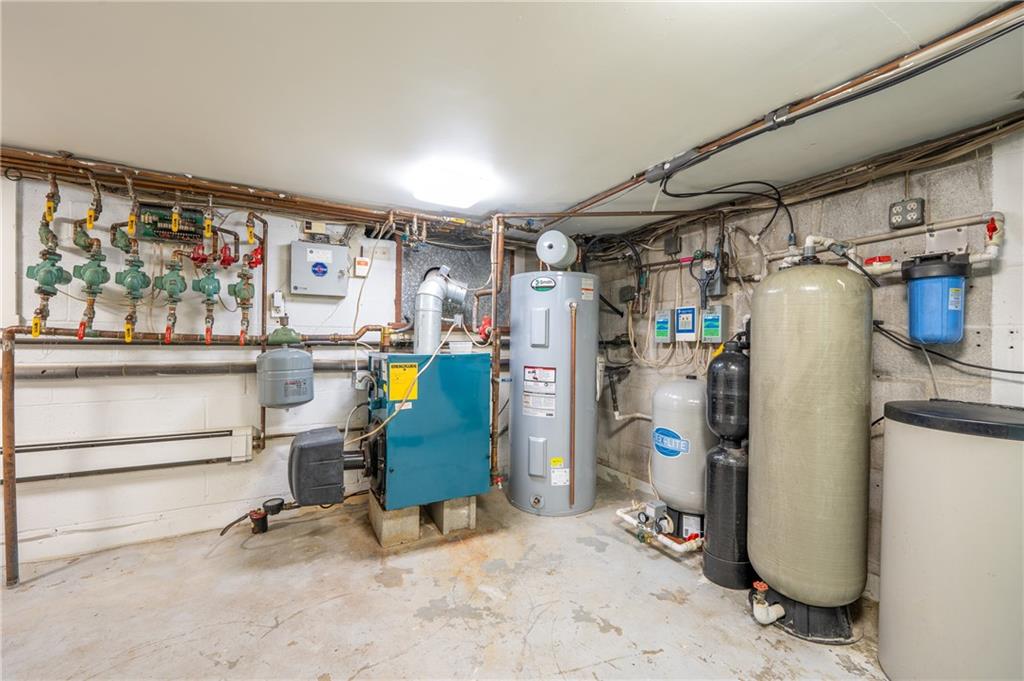 127 Mountain Road Ligonier, PA 15658 - Photo 29 of 45 a view of a storage & utility room