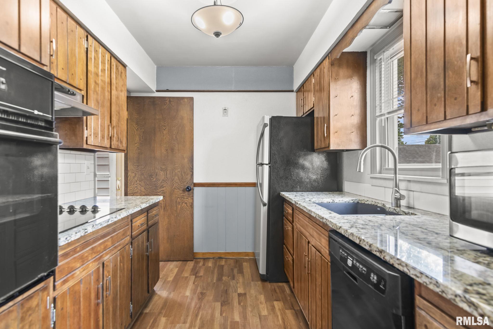 2063 Marland Street Springfield, IL 62702 - Photo 13 of 44 Gallery Image 13