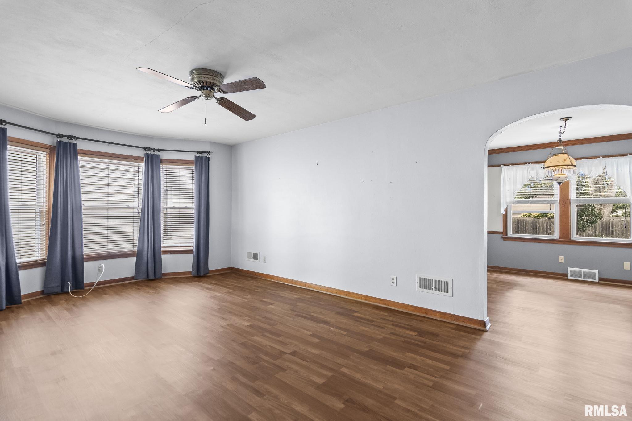 2063 Marland Street Springfield, IL 62702 - Photo 7 of 44 Gallery Image 7