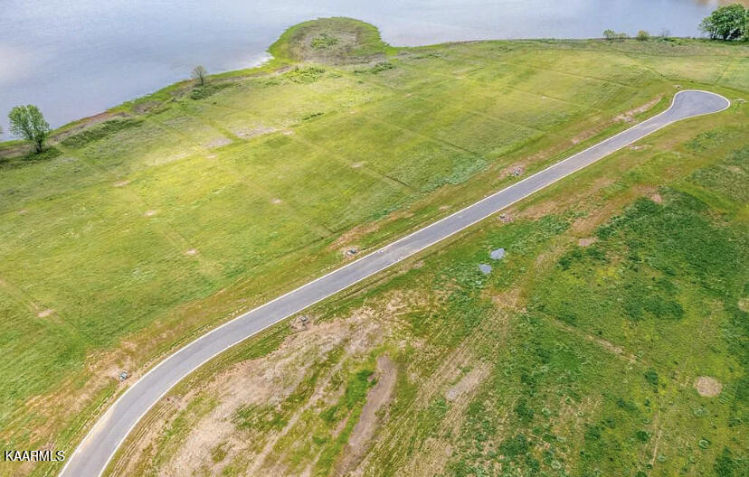 26 Masters Lane Bean Station, TN 37708 - Photo 6 of 11 91B03386-4EEF-41C0-89DD-F8BA7DAF751B