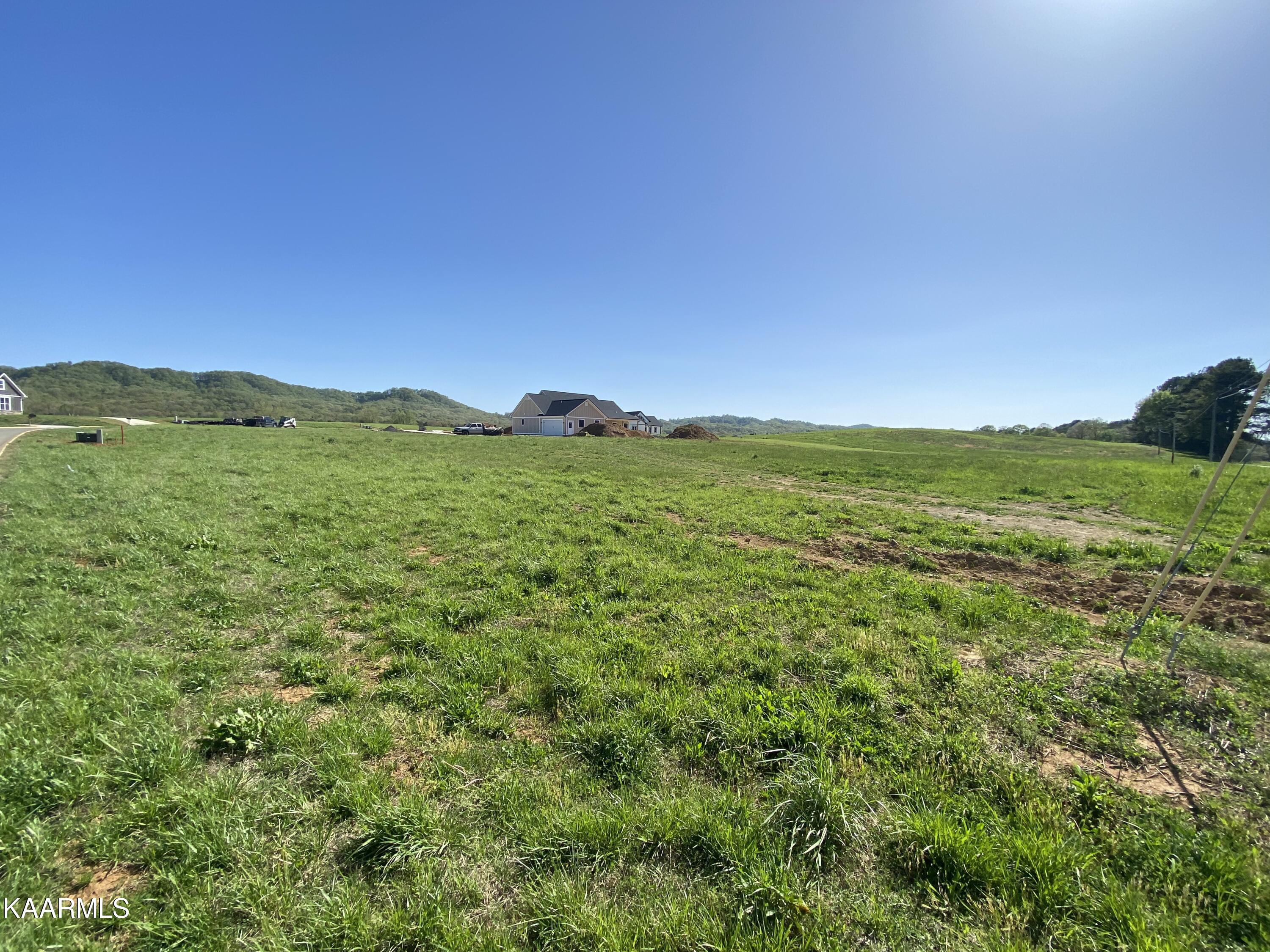 26 Masters Lane Bean Station, TN 37708 - Photo 9 of 11 79B6446A-616E-4D17-A006-26D15AE80D53